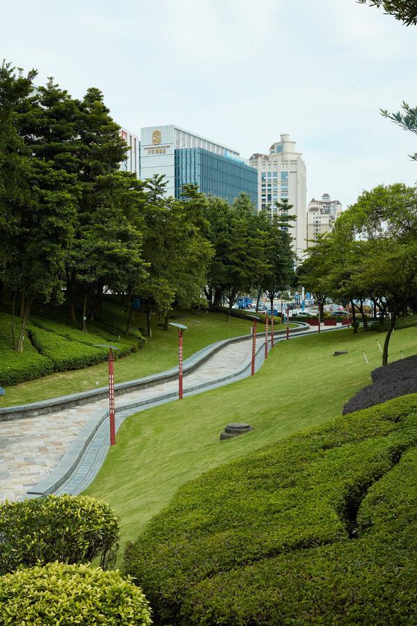 The Thousand Lantern Lake Hotel Foshan Bagian luar foto
